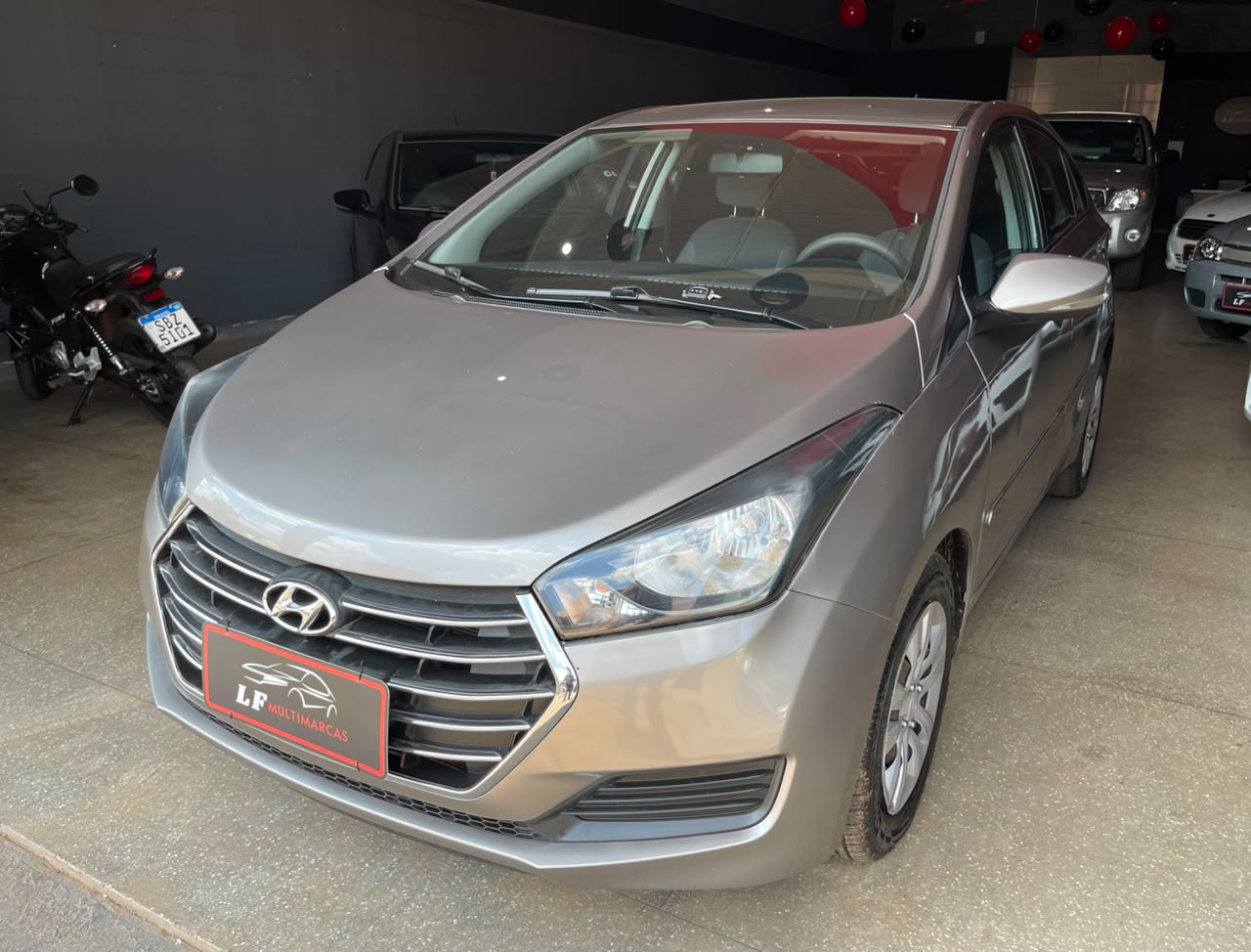 HYUNDAI